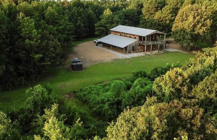 Kudzu Bluff lodge and property