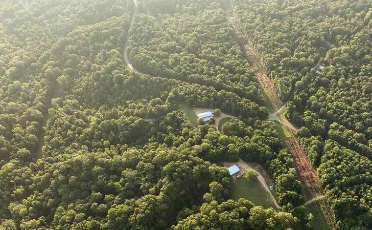 Kudzu Bluff lodge and property