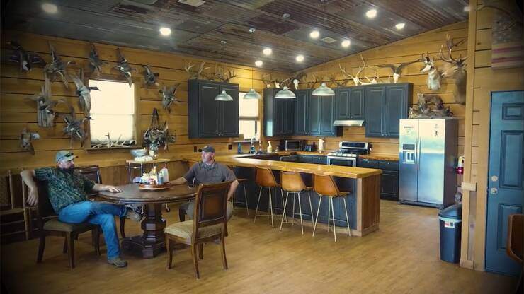 Kudzu Bluff lodge and property