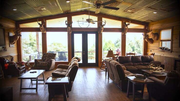 Kudzu Bluff lodge and property